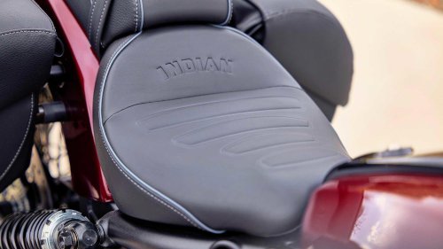 10 most comfortable cruisers for city rides and highway trips