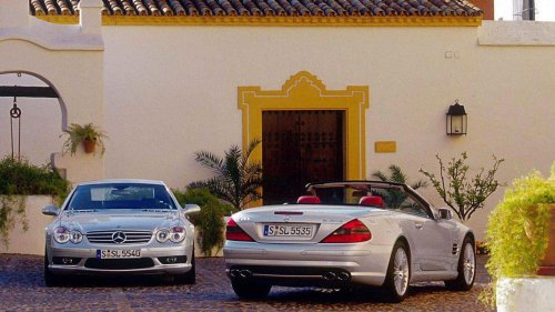 The Mercedes-Benz SL55 AMG is a $20K bargain in 2026