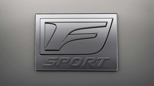 The luxury sedan that perfectly balances reliability and sportiness