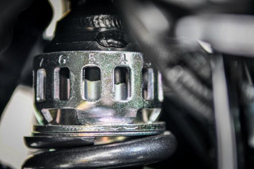 GSX-8Rを「しっとりツアラー系」に調整してみて良かったことまとめ。ツーリングならネガティブはほとんど無いのでは?【SUZUKI GSX-8R ／ 試乗インプレ・レビュー 後編】
