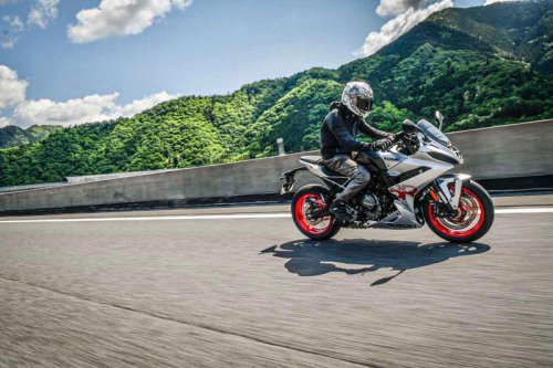 GSX-8Rを「しっとりツアラー系」に調整してみて良かったことまとめ。ツーリングならネガティブはほとんど無いのでは?【SUZUKI GSX-8R ／ 試乗インプレ・レビュー 後編】