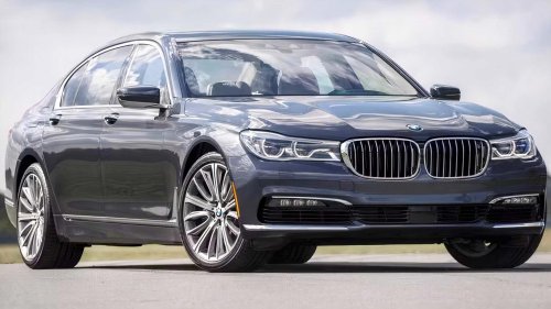 The full-size luxury car that's cheaper than a new Camry in 2026