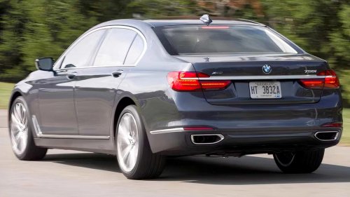 The full-size luxury car that's cheaper than a new Camry in 2026