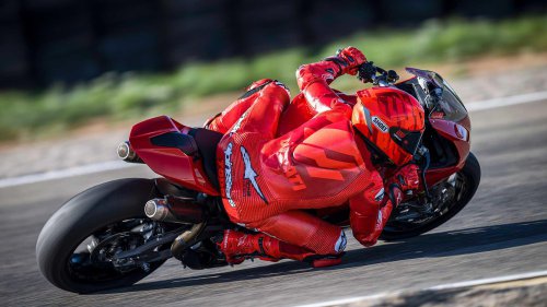 Yamaha YZF-R9: Affordable Ducati Panigale V2 alternative