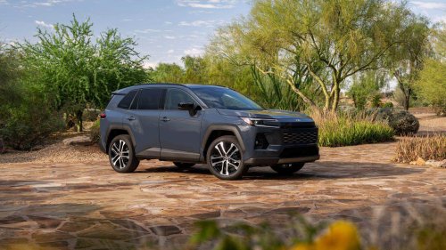 Toyota, Toyota RAV4, Battery, How much it costs to replace a Toyota RAV4 hybrid battery in 2026