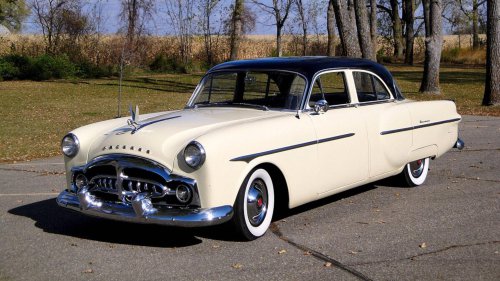 20 car companies that no longer exist