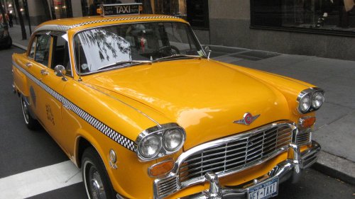 20 car companies that no longer exist