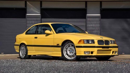 Acura, Acura Integra Type R: Front-wheel drive performance pioneer