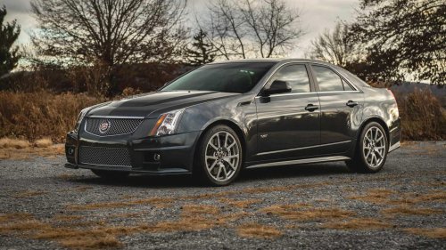 10 cars that can do 180 mph and cost less than a Camry