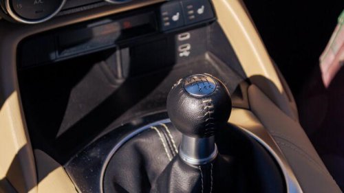 Mazda promises the next Miata will weigh less than one (metric) ton