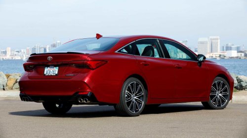 Toyota, Toyota's 'boring' Avalon might just be the best car you ever buy