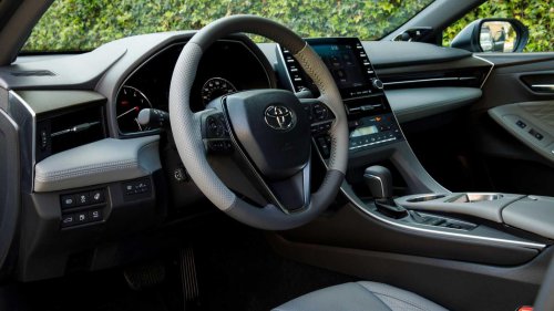 Toyota's 'boring' Avalon might just be the best car you ever buy