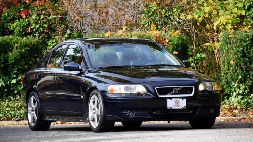 10 forgotten performance engines that were way too wild for their cars