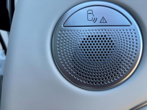 My 8 favorite new features from dozens of vehicles I tested in 2025