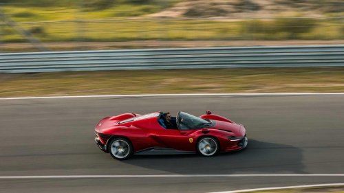 10 cars that scream past redline like nothing else