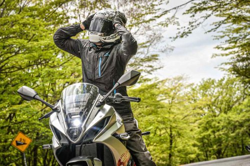 【失敗】フルカウル「GSX-8R」に「ネイキッドの軽快さ」を上乗せする実験は予想外の結果に…だけど思わぬ拾い物が?【SUZUKI GSX-8R ／ 試乗インプレ・レビュー 中編】