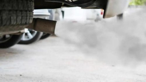 Estos errores de mantenimiento del coche hacen rico a tu mecánico, te contamos cómo puedes evitarlos
