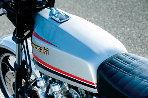 カワサキ「Z400FX」（1979年）カワサキ初の4気筒400ccエンジンを搭載して登場【空冷4発ヨンヒャク回顧録】