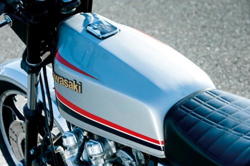 カワサキ「Z400FX」（1979年）カワサキ初の4気筒400ccエンジンを搭載して登場【空冷4発ヨンヒャク回顧録】