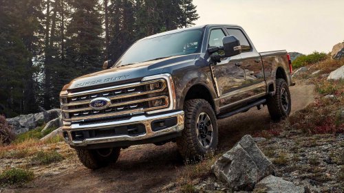 Ford, Ford F-350 spy shots reveal 37 inch tire Super Duty prototype