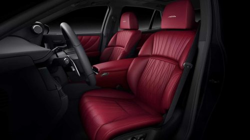 Lexus, Lexus LS, Lexus LS: Traditional luxury meets modern refinement