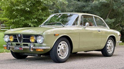 6 classic cars collectors are quietly buying