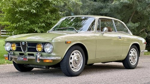 6 classic cars collectors are quietly buying
