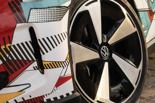 Conduciendo el prototipo eléctrico Volkswagen ID Polo