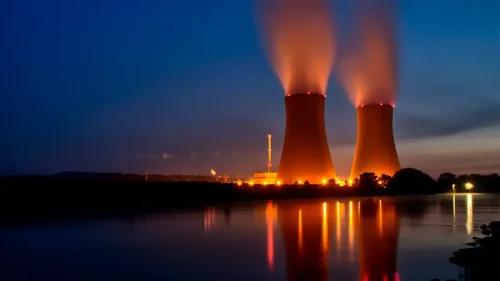 Japón marca el camino atómico