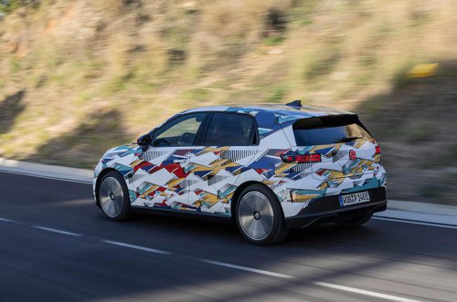 Conduciendo el prototipo eléctrico Volkswagen ID Polo