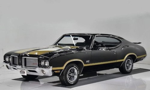 Guess the year based on the muscle car. Can you do it?