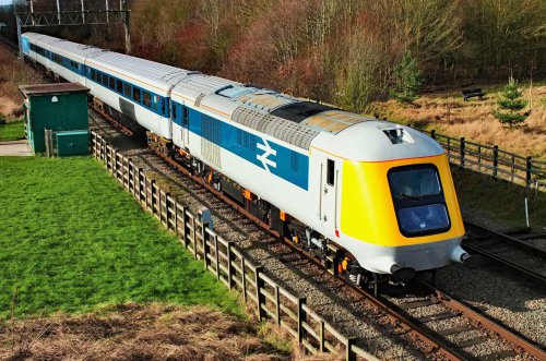 Top 10: The fastest diesel locomotives