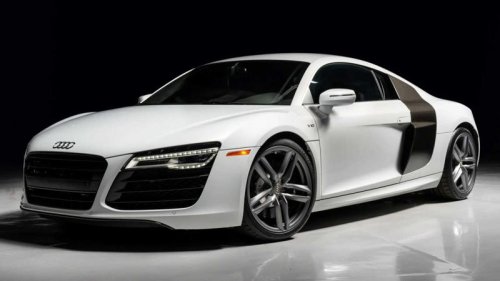 6 naturally aspirated V10 cars collectors are quietly snatching up