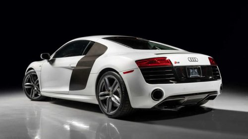 6 naturally aspirated V10 cars collectors are quietly snatching up