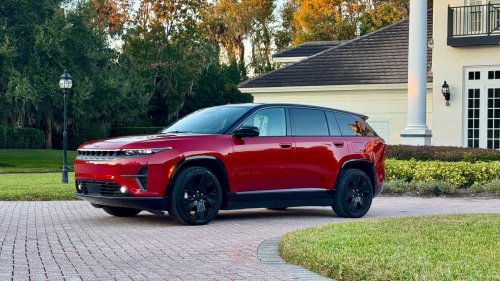 Jeep, The smallest Jeep Wagoneer isn't dead yet