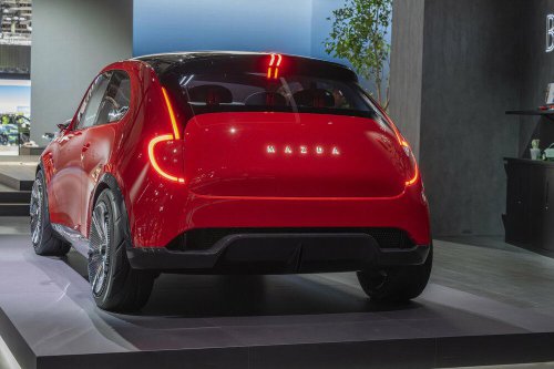 デミオも立派になったものよ! 次期マツダ2となるビジョンクロスコンパクトのデザインが最高に熱い