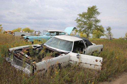 More junkyard discoveries of Windy Hill Auto Parts, New London, Minnesota