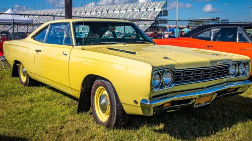 Muscle Cars, 10 classic muscle cars that delivered pure driving feel