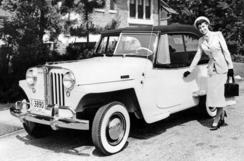 21 controversial models from famous car manufacturers