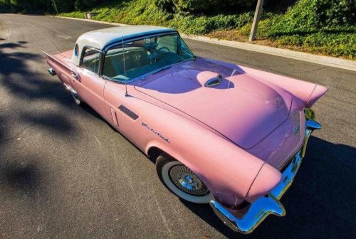 The most iconic cars from 1945 to 1995