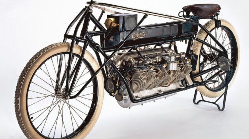 5 of the fastest V8 motorcycles ever made