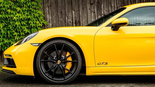 The sports car with everyday comfort and weekend track talent