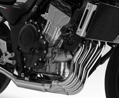 【国内400版にも期待!】ホンダ「CB500 SUPER FOUR」のカラバリ判明! 気になる最新情報＆追加写真もチェック!