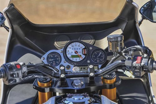 ACサンクチュアリー CBX（ホンダ CBX）RCM初の6気筒車にワンオフを駆使してコンプリート化【Heritage&amp;Legends】