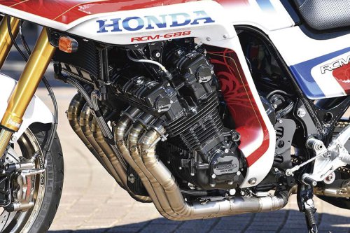 ACサンクチュアリー CBX（ホンダ CBX）RCM初の6気筒車にワンオフを駆使してコンプリート化【Heritage&amp;Legends】