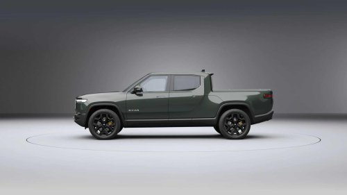 Rivian R1T versus R1S: Which holds its value better after two years?