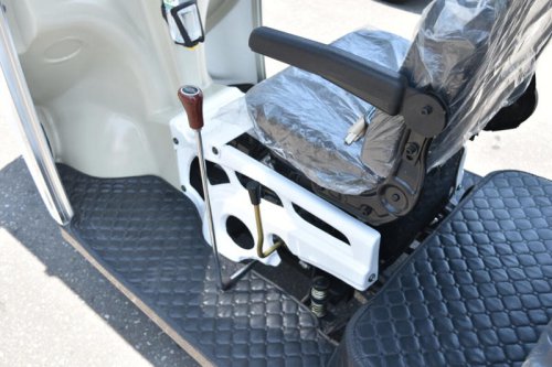 雨も日差しもへっちゃら! 屋根付き三輪バイク「AP TRIKES125」の魅力