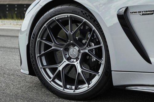 「ブレーキなしで止まる?」ベンツが切った電気モーターの一手でEV設計は変わる