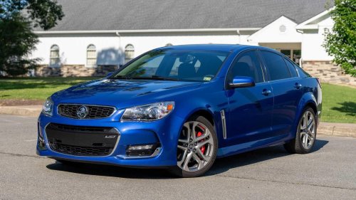 SuperCar, 10 cheap V8 sedans that still feel like a supercar in 2026