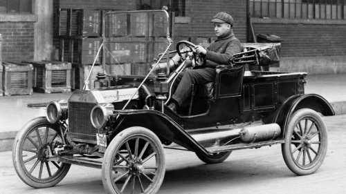 Vintage American cars that came to symbolize an era